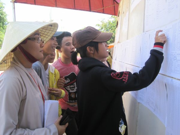 Hương hội hè – ngày đầu vào trại