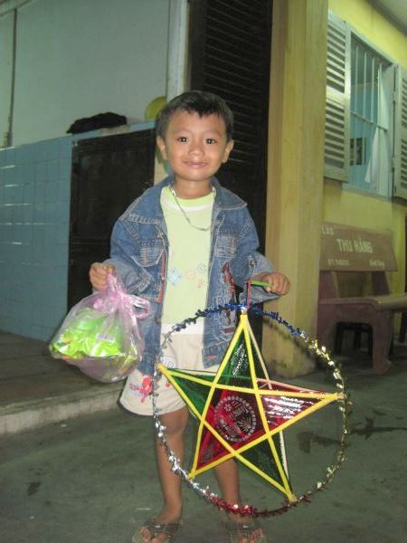 TPHCM: Đêm hội Trăng rằm tại chùa Giác Huệ