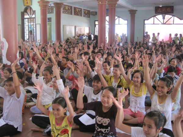 Hương hội hè – ngày đầu vào trại