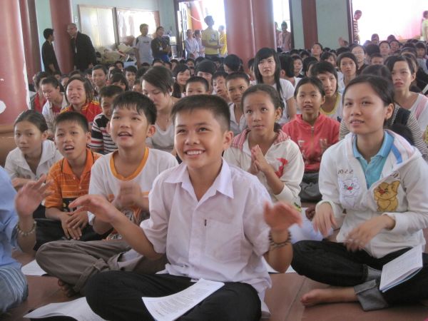 Hương hội hè – ngày đầu vào trại