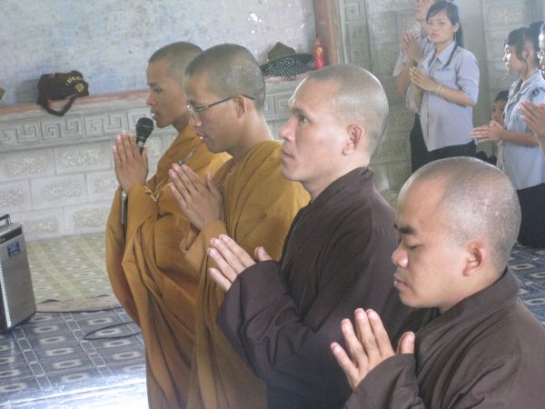 Một ngày cùng Thiền Viện Chân Nguyên