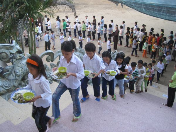 Hương hội hè – ngày đầu vào trại