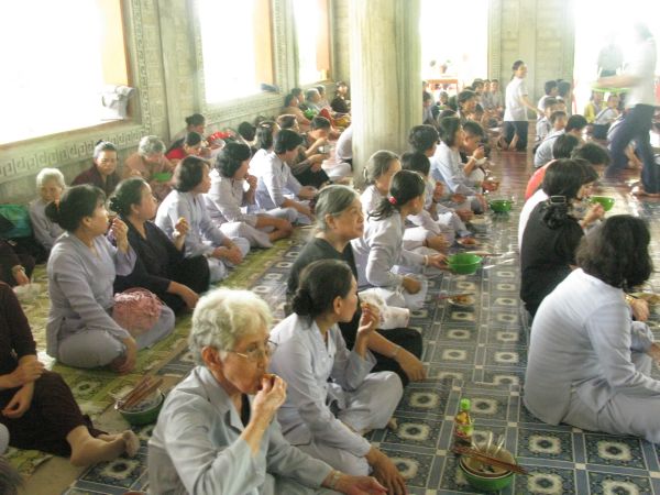 Một ngày cùng Thiền Viện Chân Nguyên