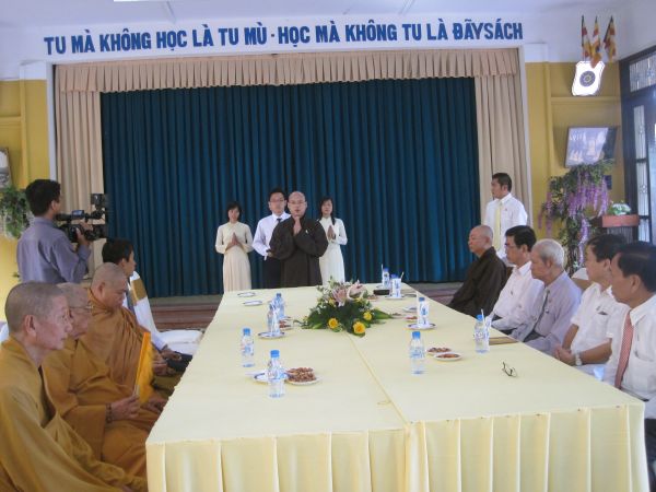 TP.HCM: Triển lãm bộ sưu tập hội họa đặc biệt “Bồ đề họa tâm”