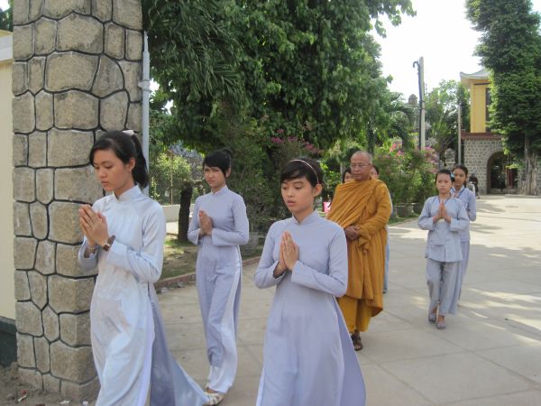 Cho những mầm xanh