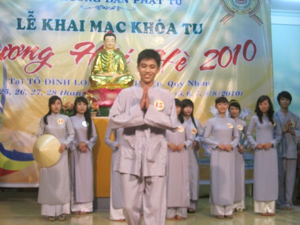 Chùm ảnh cuộc thi Văn nghệ và Duyên dáng áo lam của Hương hội hè 2010