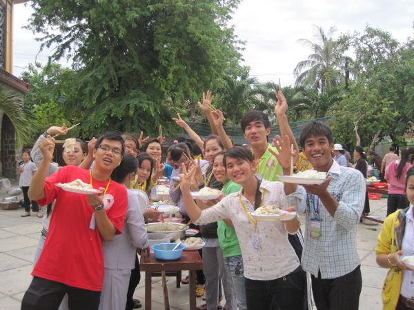 Chùm ảnh sinh hoạt ngày thứ ba khóa tu Hương hội hè - Bình Định