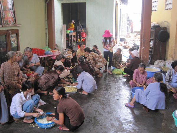 Chùm ảnh sinh hoạt ngày thứ ba khóa tu Hương hội hè - Bình Định