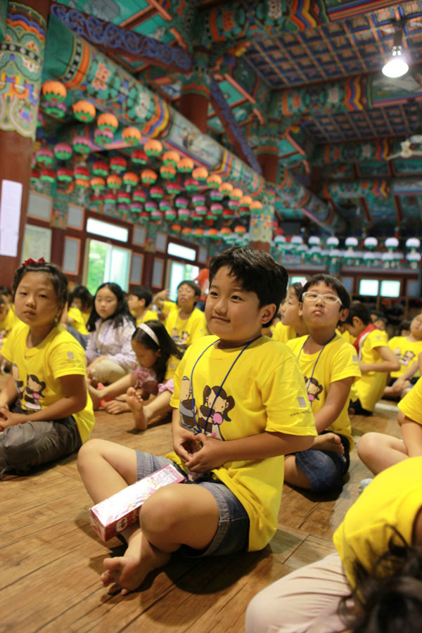 Hình ảnh  khóa tu mùa Hè cho Thanh thiếu niên  tại Tổ đình Hải Ấn Cổ Tự (Haeinsa) Hàn Quốc