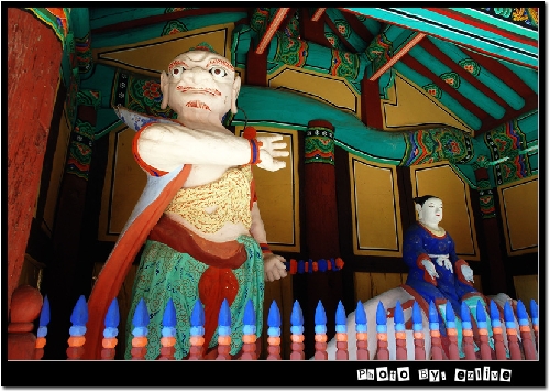 Hoa Nghiêm Cổ Tự - Danh thắng Phật giáo Hàn quốc