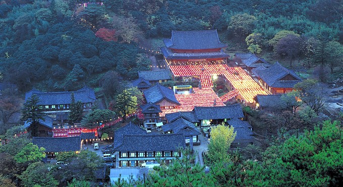 Hoa Nghiêm Cổ Tự - Danh thắng Phật giáo Hàn quốc