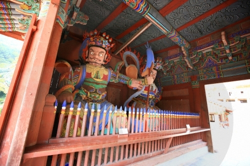 Hoa Nghiêm Cổ Tự - Danh thắng Phật giáo Hàn quốc