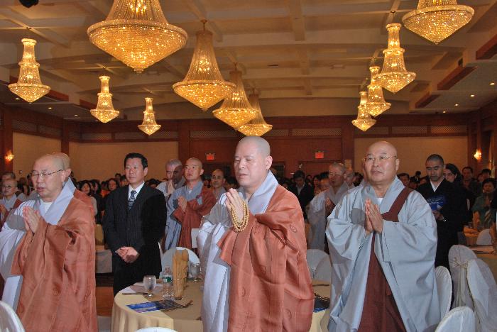 Ngài Tổng Thư Ký Phật giáo Hàn Quốc ký Hiệp định Relef tại văn phòng UNESCO Hoa Kỳ