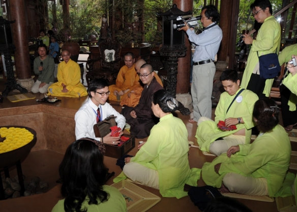 Chương trình “Thân Tâm An Lạc” với Đêm Pháp Hoa huyền diệu