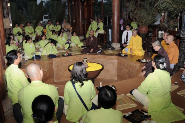 Chương trình “Thân Tâm An Lạc” với Đêm Pháp Hoa huyền diệu