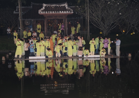 Chương trình “Thân Tâm An Lạc” với Đêm Pháp Hoa huyền diệu