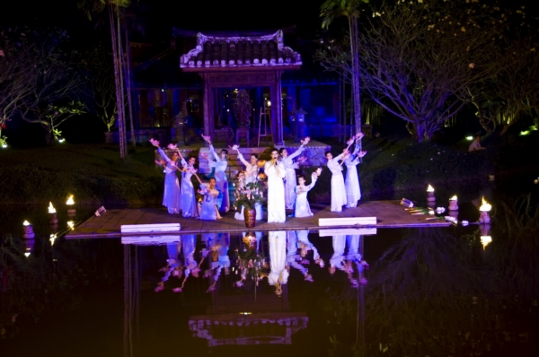 Chương trình “Thân Tâm An Lạc” với Đêm Pháp Hoa huyền diệu