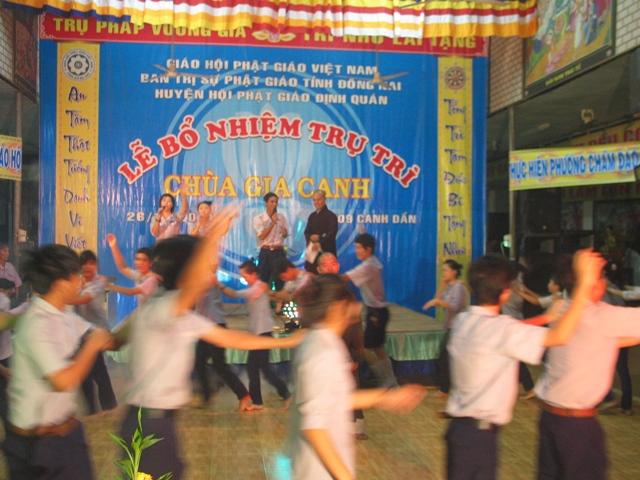 Đồng Nai - Đêm giao lưu văn nghệ mừng lễ bổ nhiệm trụ trì chùa Gia Canh