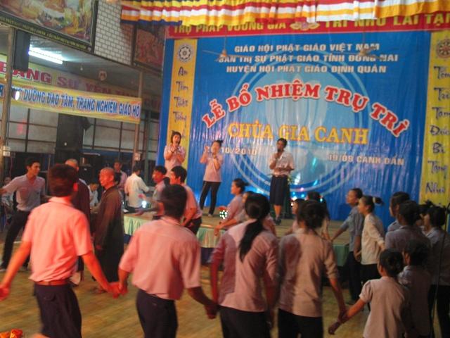 Đồng Nai - Đêm giao lưu văn nghệ mừng lễ bổ nhiệm trụ trì chùa Gia Canh