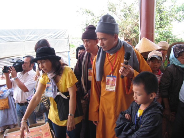 Câu Lạc Bộ Hoằng Pháp Trẻ Mừng 5 năm ngày thành lập