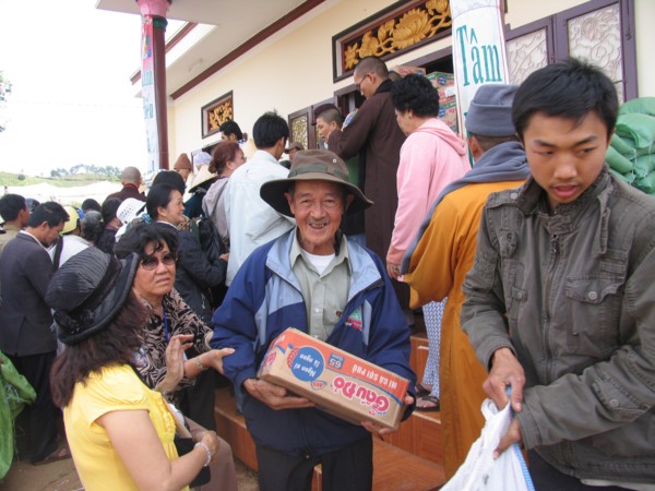 Câu Lạc Bộ Hoằng Pháp Trẻ Mừng 5 năm ngày thành lập