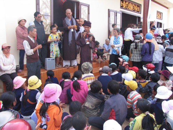 Câu Lạc Bộ Hoằng Pháp Trẻ Mừng 5 năm ngày thành lập