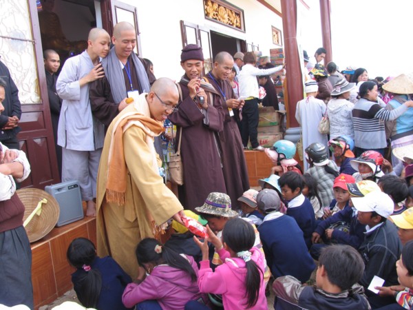 Câu Lạc Bộ Hoằng Pháp Trẻ Mừng 5 năm ngày thành lập