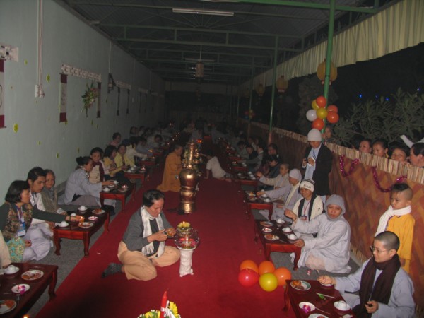 Câu Lạc Bộ Hoằng Pháp Trẻ Mừng 5 năm ngày thành lập