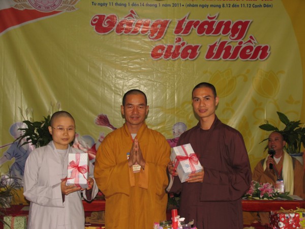 Câu Lạc Bộ Hoằng Pháp Trẻ Mừng 5 năm ngày thành lập