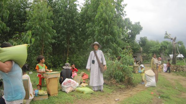 BRVT: Chùa Từ Hiếu cùng miền Trung chia sẻ tình nhân ái