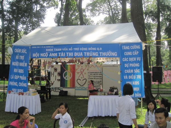 Chùm ảnh Hội trại Thành Phố Hồ Chí Minh 20 năm đương đầu với đại dịch HIV/AIDS