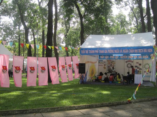 Chùm ảnh Hội trại Thành Phố Hồ Chí Minh 20 năm đương đầu với đại dịch HIV/AIDS