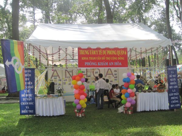 Chùm ảnh Hội trại Thành Phố Hồ Chí Minh 20 năm đương đầu với đại dịch HIV/AIDS