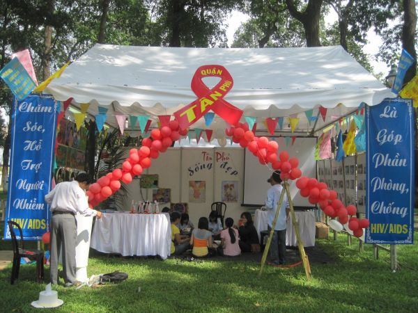 Chùm ảnh Hội trại Thành Phố Hồ Chí Minh 20 năm đương đầu với đại dịch HIV/AIDS