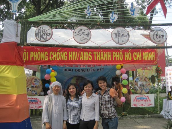 Chùm ảnh Hội trại Thành Phố Hồ Chí Minh 20 năm đương đầu với đại dịch HIV/AIDS