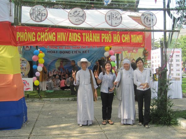 Chùm ảnh Hội trại Thành Phố Hồ Chí Minh 20 năm đương đầu với đại dịch HIV/AIDS