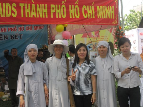 Chùm ảnh Hội trại Thành Phố Hồ Chí Minh 20 năm đương đầu với đại dịch HIV/AIDS