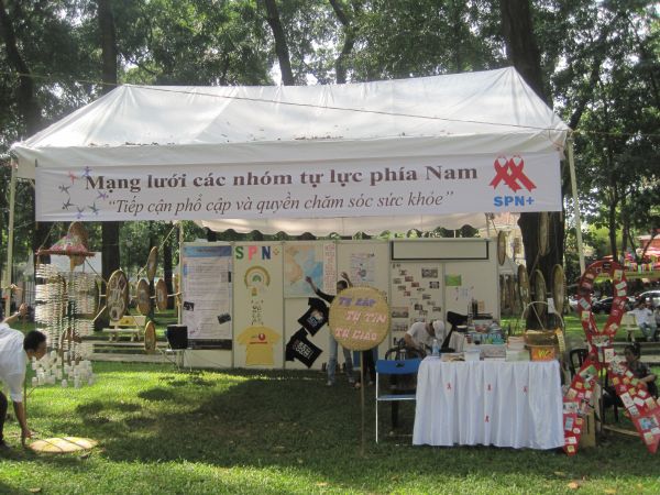 Chùm ảnh Hội trại Thành Phố Hồ Chí Minh 20 năm đương đầu với đại dịch HIV/AIDS