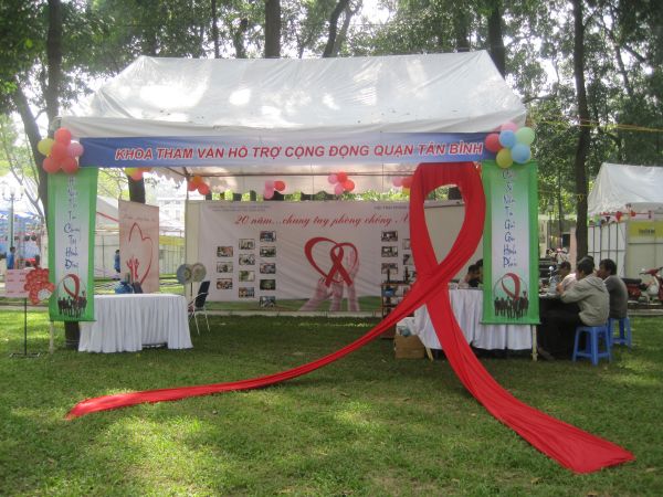 Chùm ảnh Hội trại Thành Phố Hồ Chí Minh 20 năm đương đầu với đại dịch HIV/AIDS
