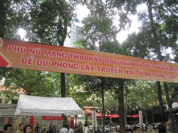 Chùm ảnh Hội trại Thành Phố Hồ Chí Minh 20 năm đương đầu với đại dịch HIV/AIDS