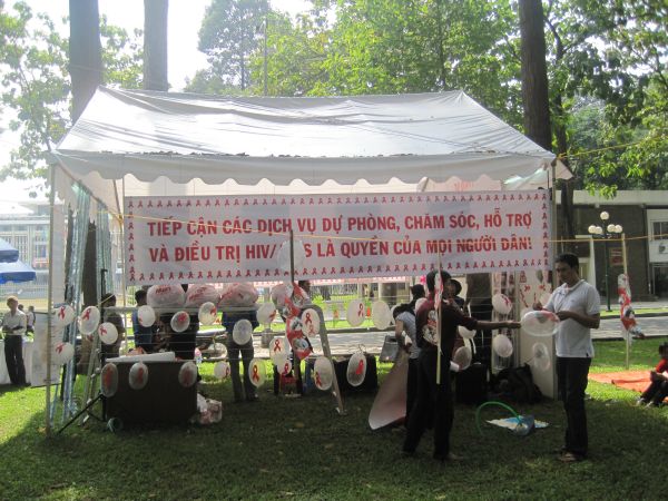 Chùm ảnh Hội trại Thành Phố Hồ Chí Minh 20 năm đương đầu với đại dịch HIV/AIDS