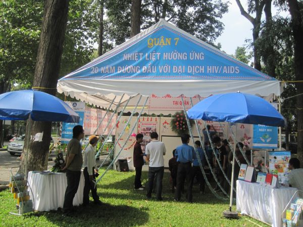 Chùm ảnh Hội trại Thành Phố Hồ Chí Minh 20 năm đương đầu với đại dịch HIV/AIDS