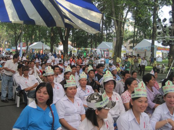 Chùm ảnh Hội trại Thành Phố Hồ Chí Minh 20 năm đương đầu với đại dịch HIV/AIDS