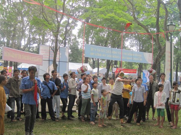 Chùm ảnh Hội trại Thành Phố Hồ Chí Minh 20 năm đương đầu với đại dịch HIV/AIDS