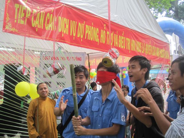 Chùm ảnh Hội trại Thành Phố Hồ Chí Minh 20 năm đương đầu với đại dịch HIV/AIDS