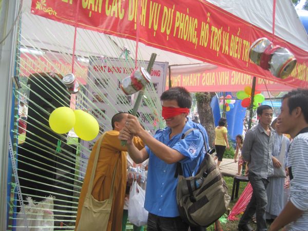 Chùm ảnh Hội trại Thành Phố Hồ Chí Minh 20 năm đương đầu với đại dịch HIV/AIDS