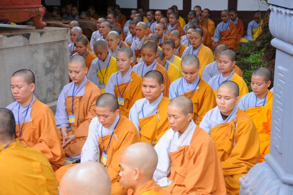 Đại Giới Đàn Cam Lộ: Giáo Thọ A Xà Lê - Tuyên Luật Sư Đại Giới Đàn Cam Lộ HT. Thích Minh Thông, Thuyết Giới