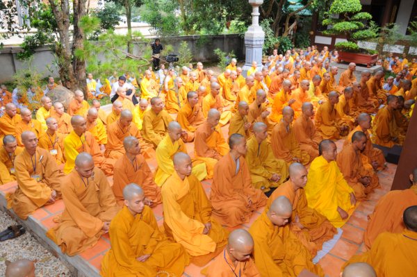 Đại Giới Đàn Cam Lộ: Giáo Thọ A Xà Lê - Tuyên Luật Sư Đại Giới Đàn Cam Lộ HT. Thích Minh Thông, Thuyết Giới