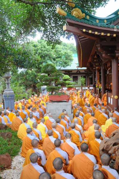 Đại Giới Đàn Cam Lộ: Giáo Thọ A Xà Lê - Tuyên Luật Sư Đại Giới Đàn Cam Lộ HT. Thích Minh Thông, Thuyết Giới