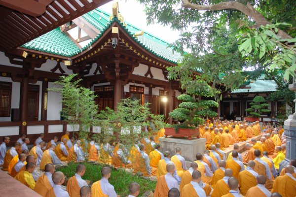 Đại Giới Đàn Cam Lộ: Giáo Thọ A Xà Lê - Tuyên Luật Sư Đại Giới Đàn Cam Lộ HT. Thích Minh Thông, Thuyết Giới